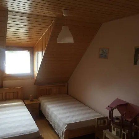 Semesterbostad Nyaralo A Balaton Parton